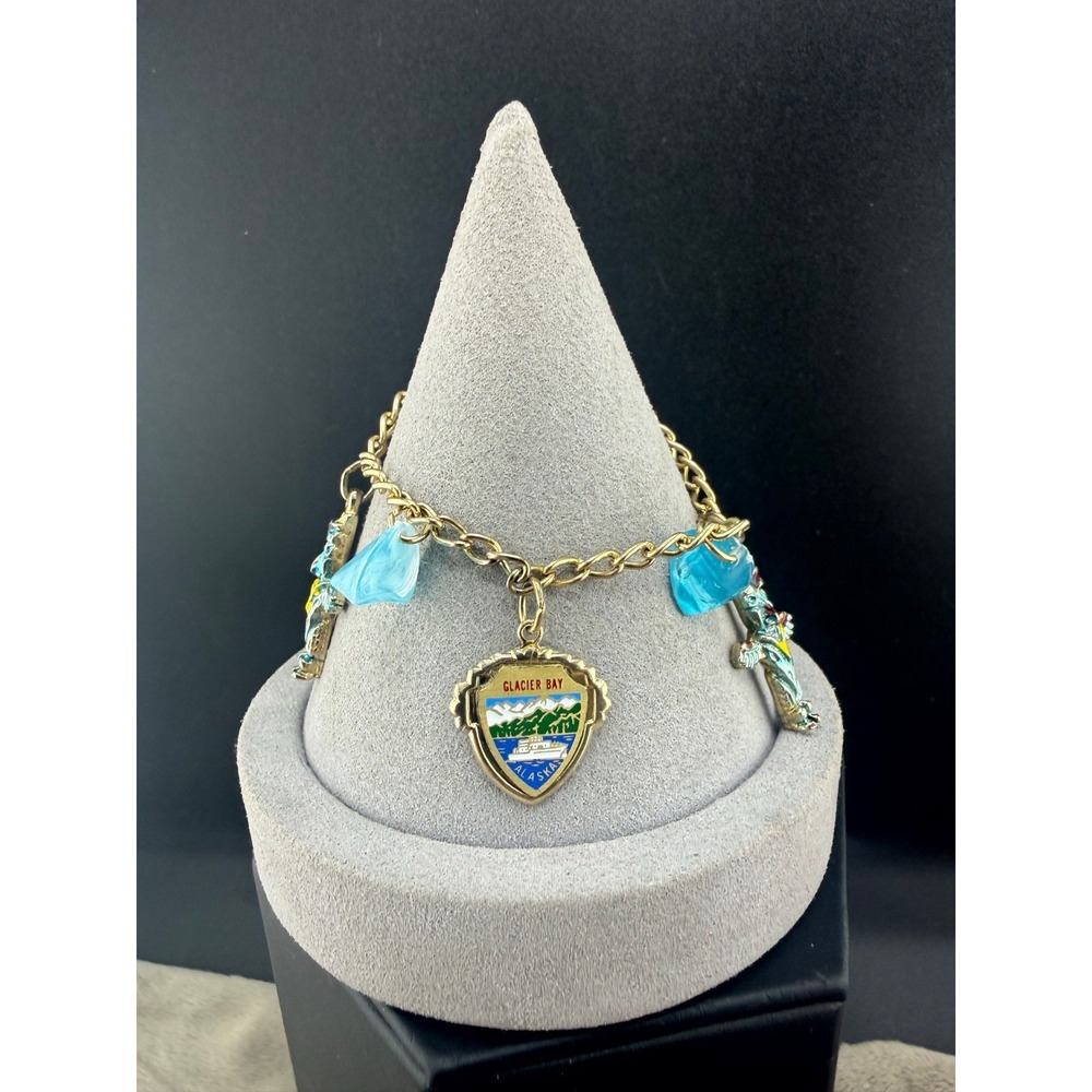 Vintage Souviner Charm Bracelet Gold Tone Glacier Bay Alaska 6"‎